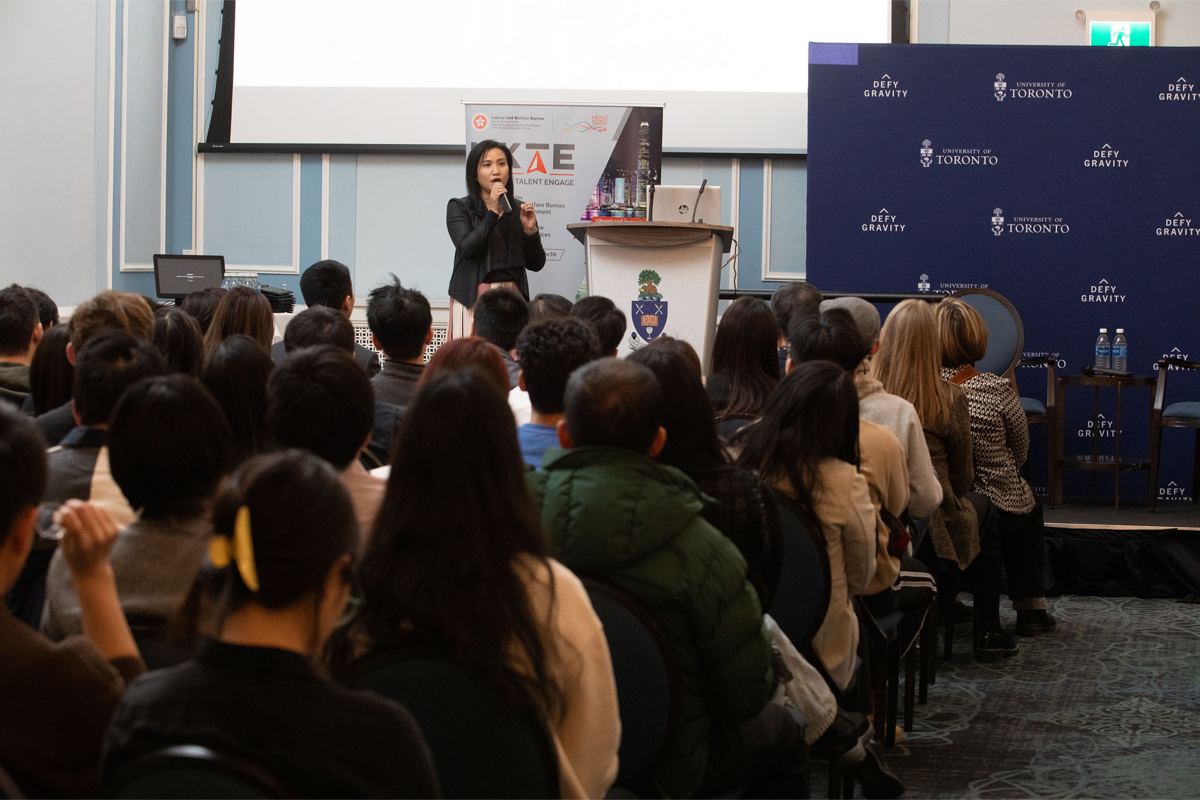 The Director of the Hong Kong Economic and Trade Office (Toronto) (HKETO), Ms Emily Mo, delivered a speech at the student session at the University of Toronto on January 15.